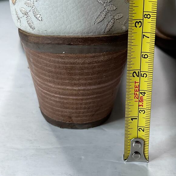 Dingo Primrose Embroidered Floral Western Leather Ankle Booties White Women 9.5M - Picture 8 of 11